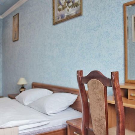 Квартира В Центрі Львова Вулиця Міцкевича 5, Простора З Гарним Видом На Місто Екстер'єр фото
