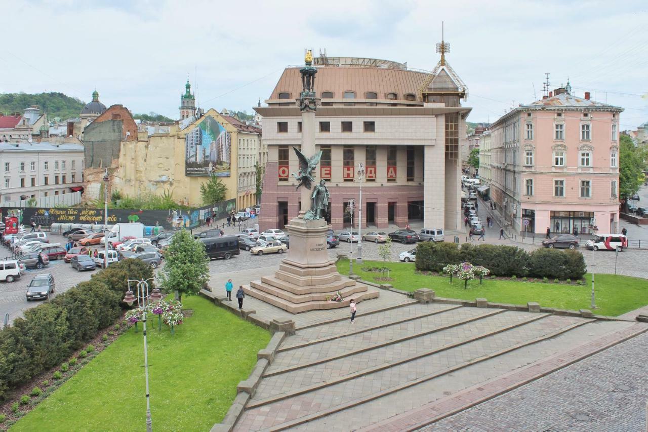 Квартира В Центрі Львова Вулиця Міцкевича 5, Простора З Гарним Видом На Місто Екстер'єр фото