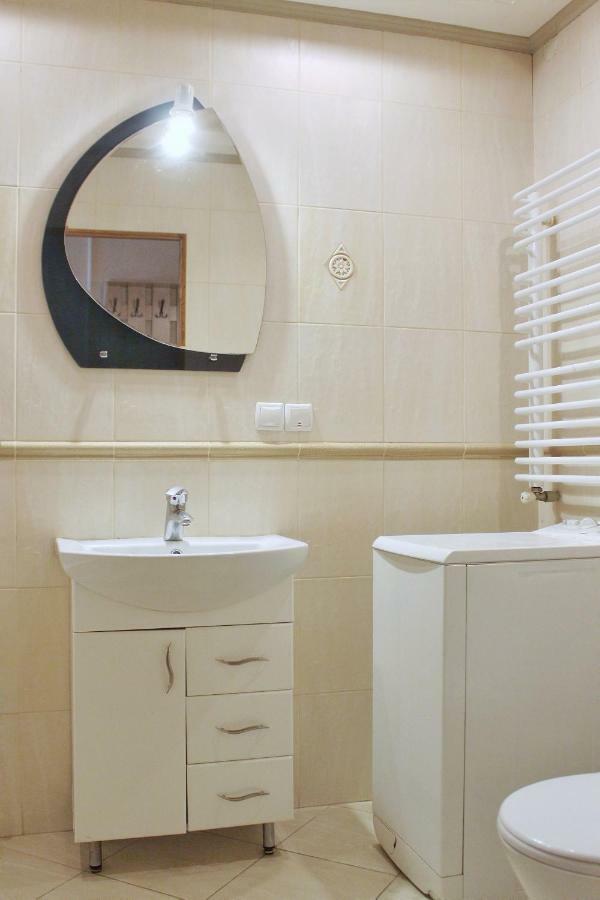 Квартира В Центрі Львова Вулиця Міцкевича 5, Простора З Гарним Видом На Місто Екстер'єр фото