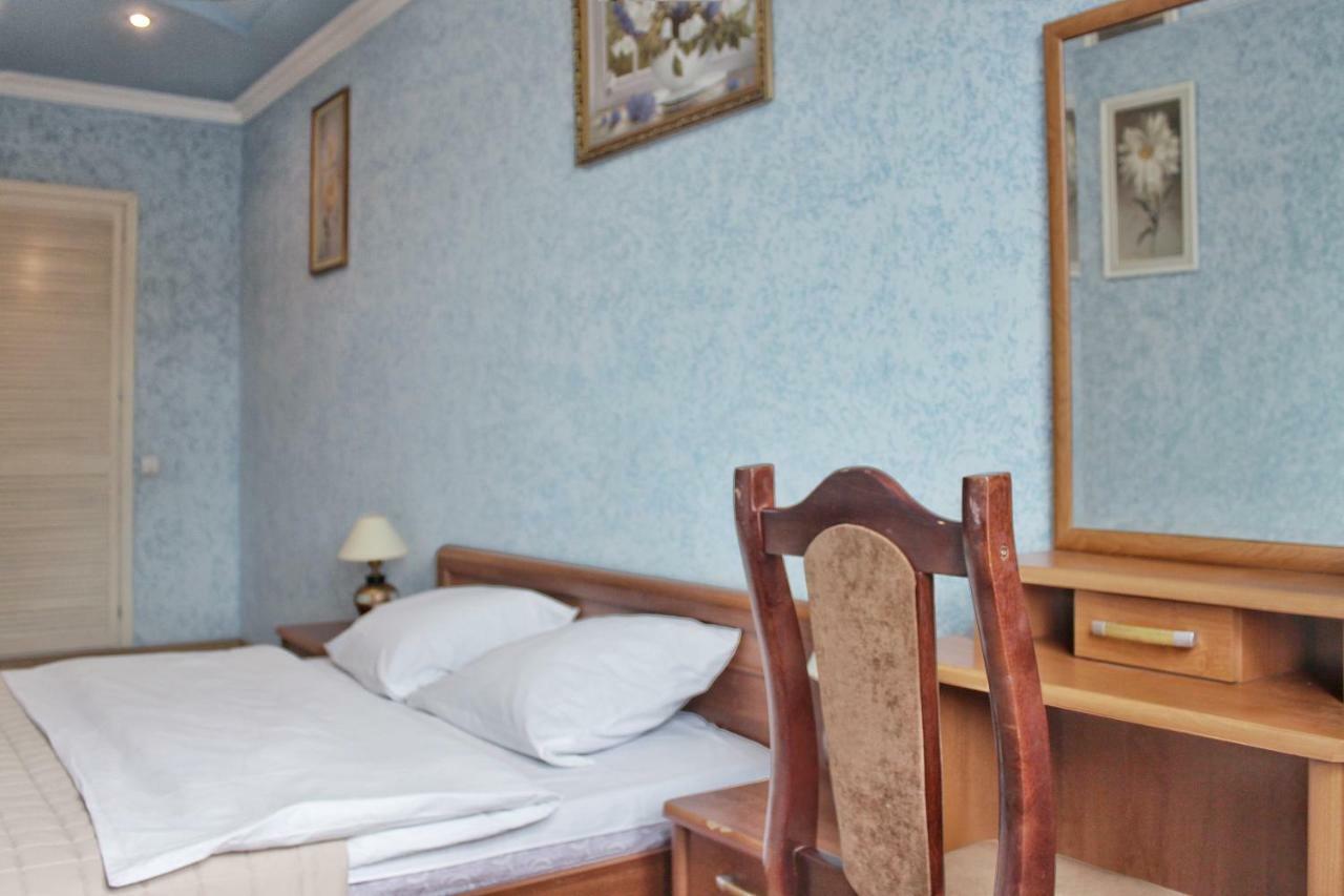 Квартира В Центрі Львова Вулиця Міцкевича 5, Простора З Гарним Видом На Місто Екстер'єр фото